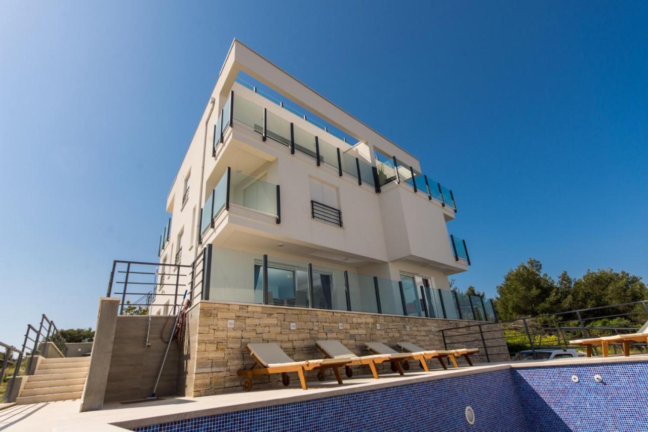 טרוגיר Apartment Julia מראה חיצוני תמונה