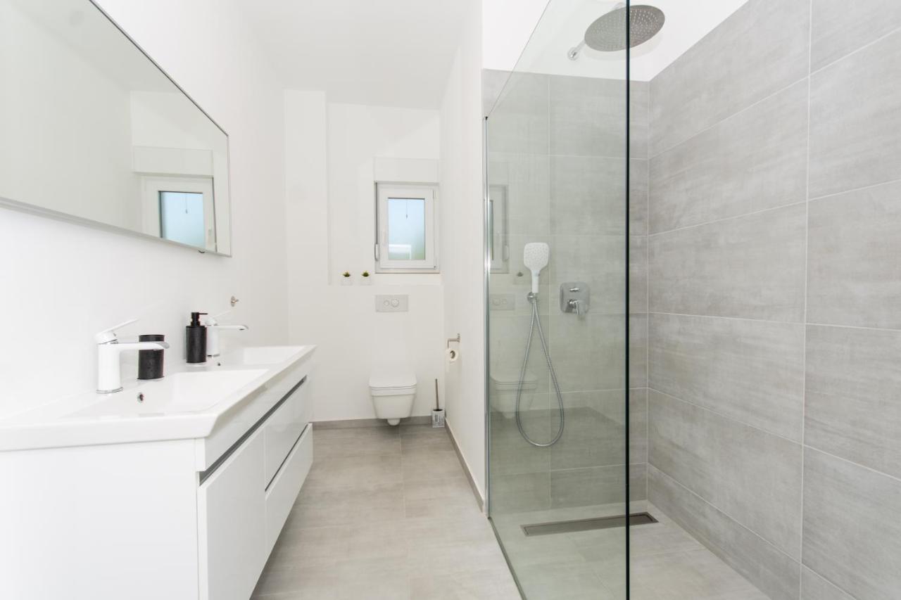 טרוגיר Apartment Julia מראה חיצוני תמונה